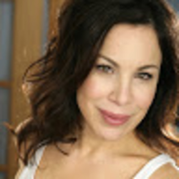 Meet your Posher, Christina - Picture 1 of 1